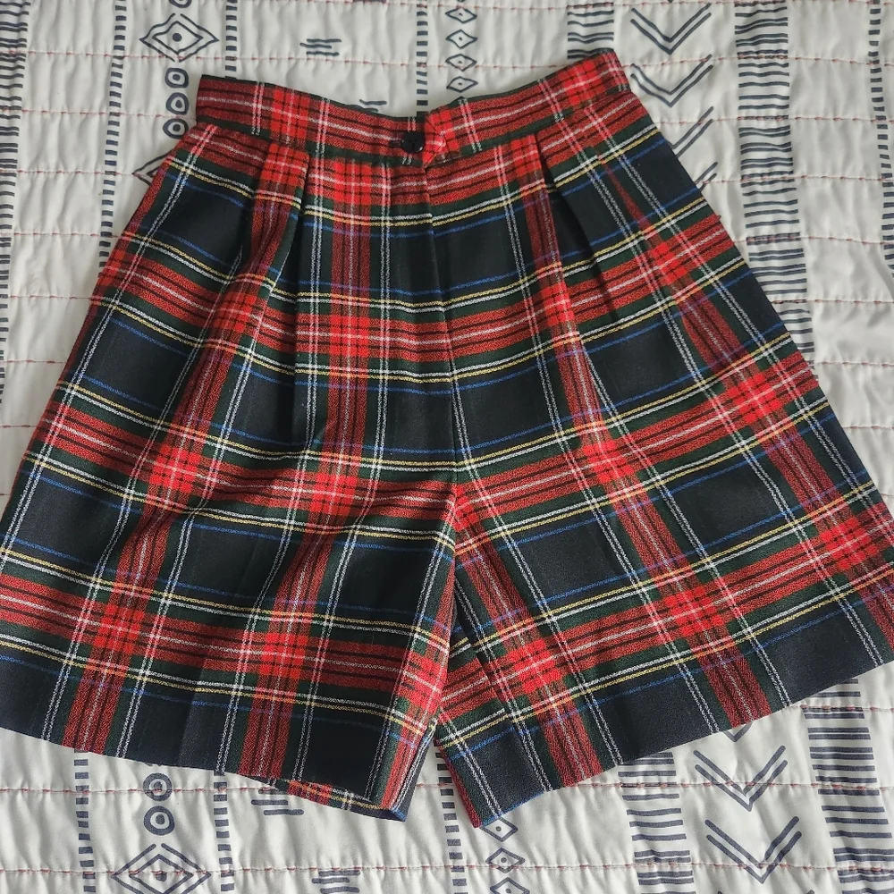 Vintage Michelle New York Plaid Holiday Print 10